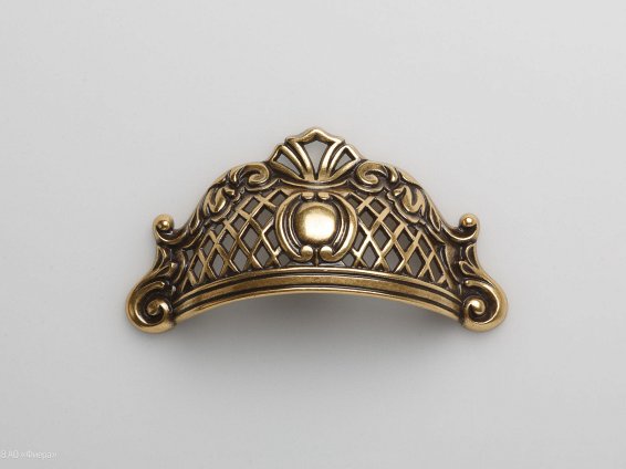 Varieta мебельная ручка-раковина 64 мм состаренное золото